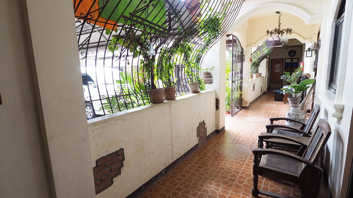 Paoay Hotel | Balay Travel Lodge