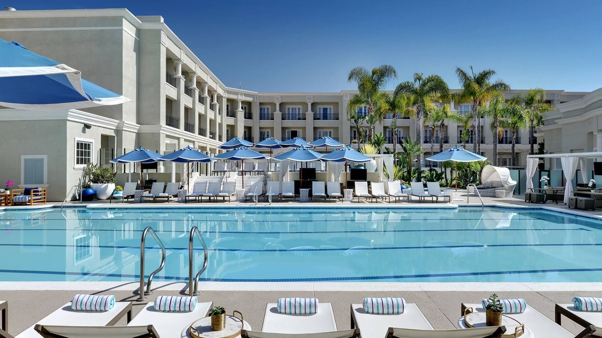Newport Beach Resort | Balboa Bay Resort