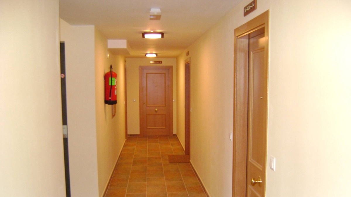 Roda de Isabena Apartment | Balcón de Roda -PLAZA NORTE, spacious apartments well equipped free wifi