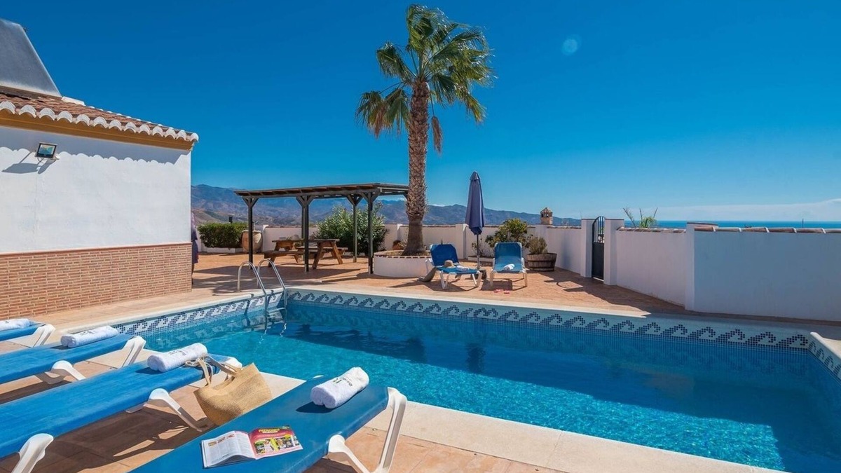 Benamargosa Cottage | Balcon de la Axarquia Almáchar by Ruralidays