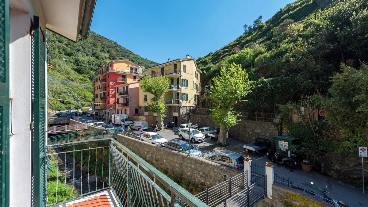 Masero Apartment | Balcony Apartment Vernazza