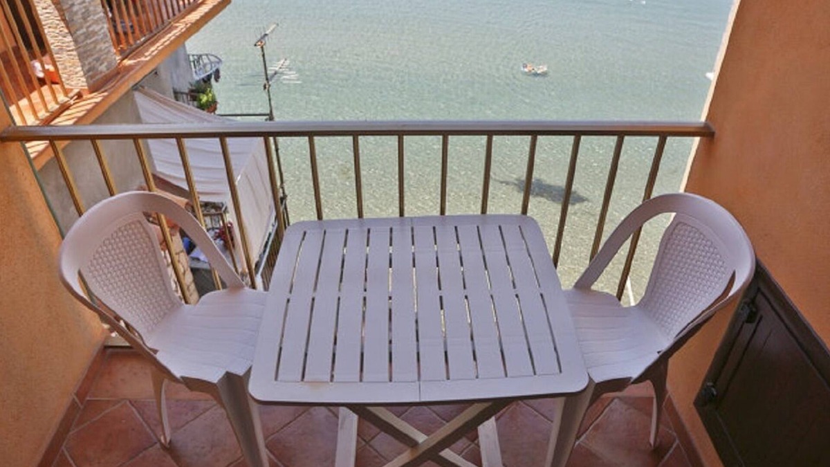 Old Town Apartment | Balcony Bellavista A - Holiday home by the sea