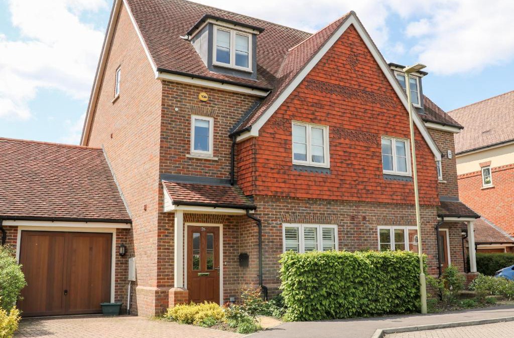 Hartley Wintney House | Baldwin Close