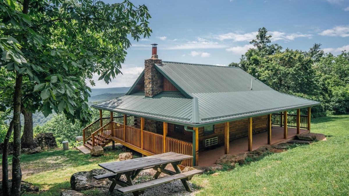 Ponca Condo | Balloon Cabin - Great Buffalo River Group Getaway