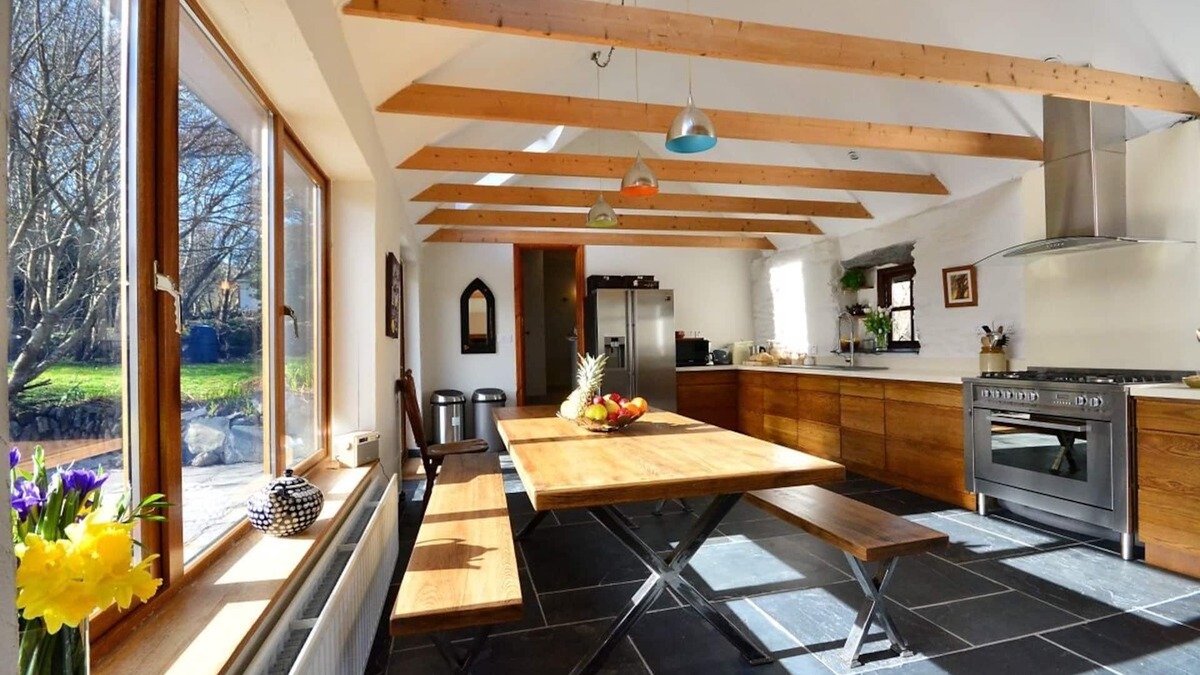 Ballineanig House | Ballywiheen Cottage 4 bedroom house VRBO