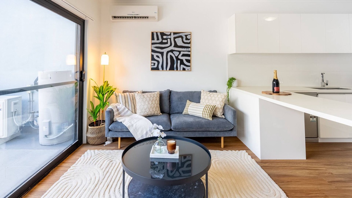 Norman Park Apartment | Balmoral Apartment - Airy & Light-filled City Edge Hideaway n10 min to BNE CBD