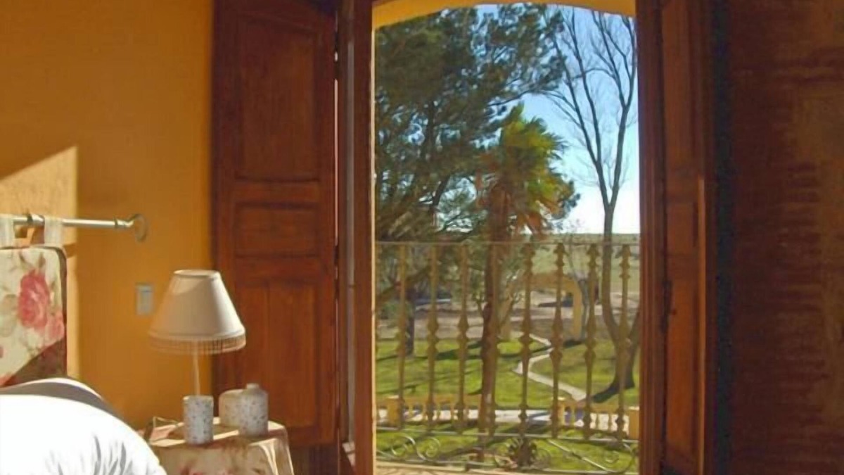 Bermillo de Sayago Hotel | Balneario de Almeida La Dama Verde
