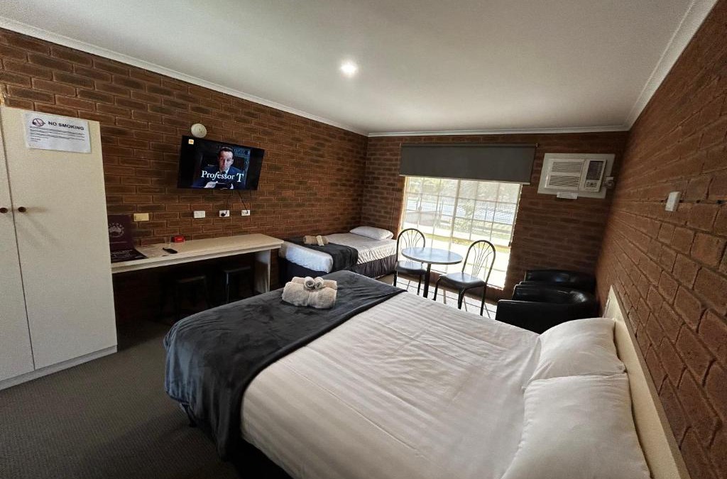 Balranald Hotel | Balranald Colony Inn Motel