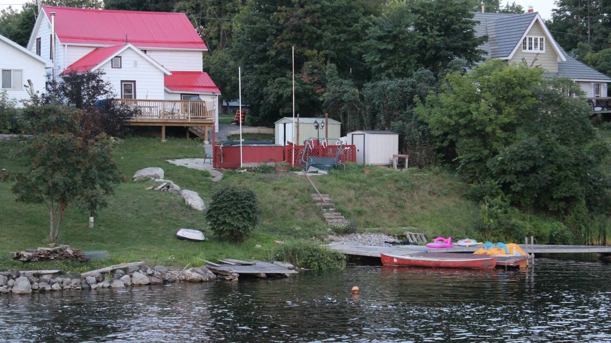 Coboconk Cottage | BALSAM LAKE- Cottage 5Bdr -In Coboconk- Kawartha Lakes