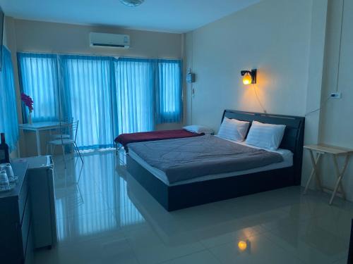 Khlong Sok Bed & Breakfast | Bamboo gold Houses