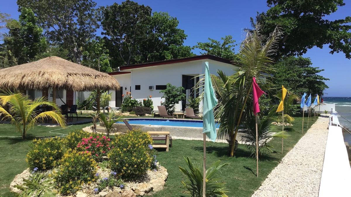Dimiao Villa | BambooBeachvilla2 NewOCEANFRONT*POOLsunsetview*kitchen STARLINK SAT upto10Guest