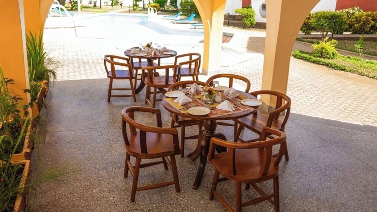 Bamburi Villa | Bamburi Beach Villa