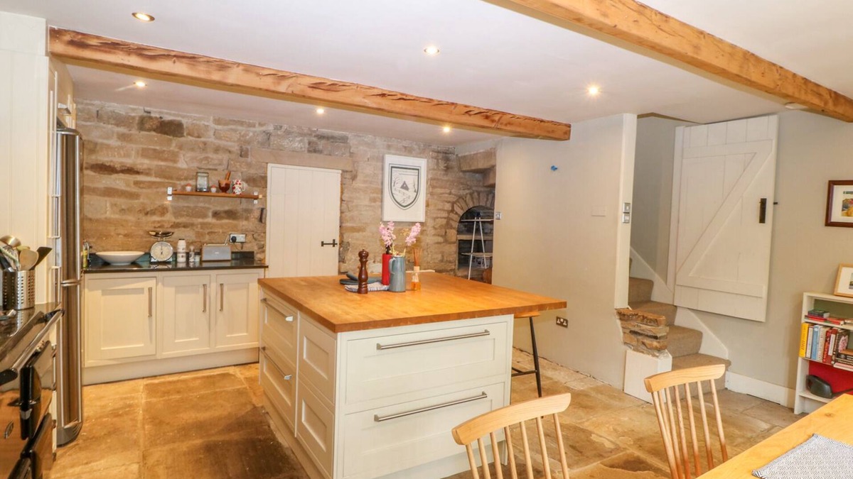 Holmfirth Apartment | Bamforth Cottage