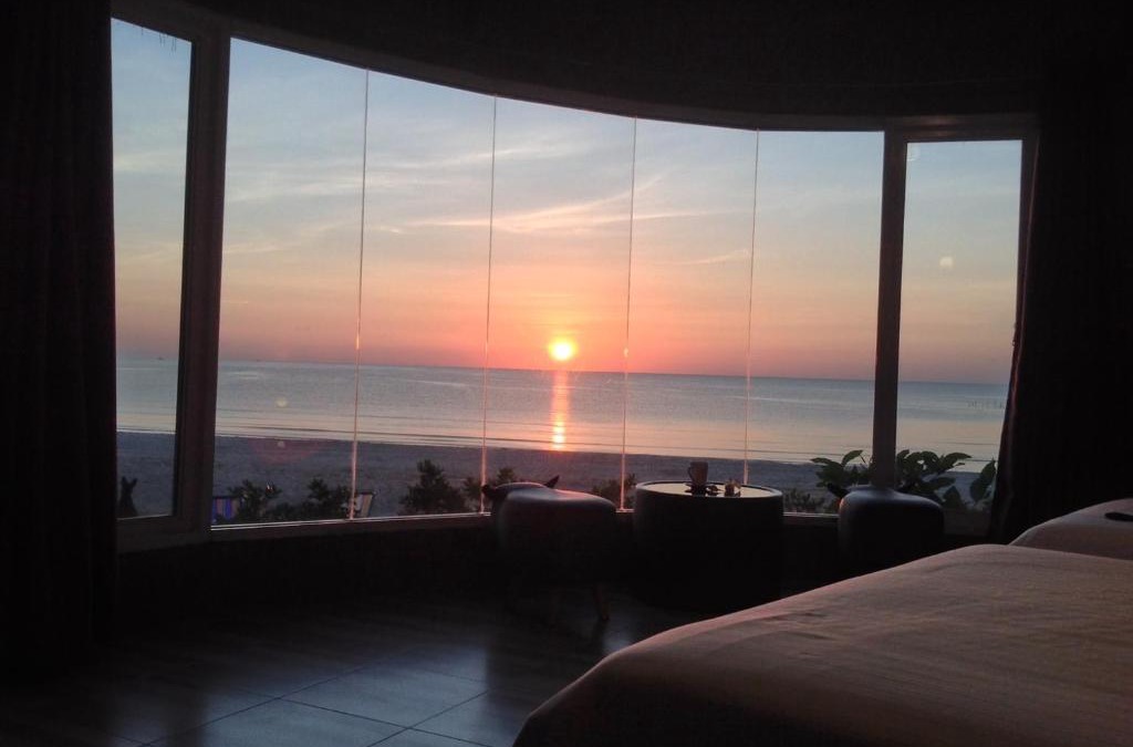 Lang Suan Hotel | Ban Tawansongfa