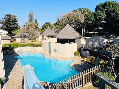 Melville Resort | Banana Beach Club Unit A2