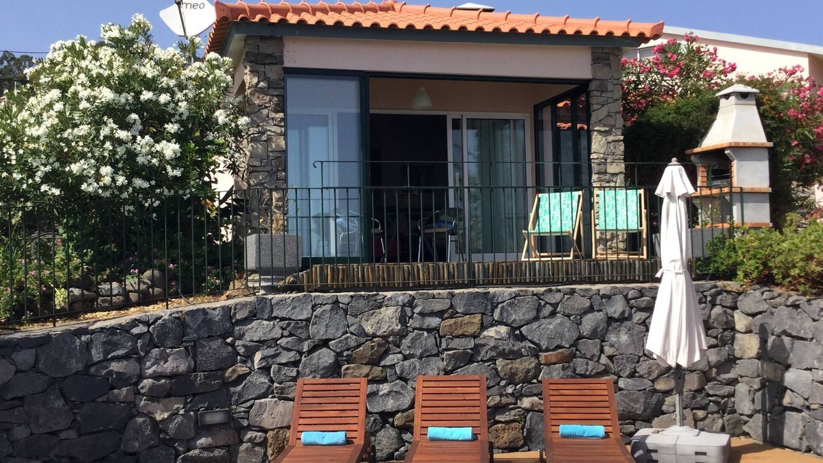 Calheta Cottage | Banda do Sol Luxury Cottages - spectacular view, swimming pool & private terrace