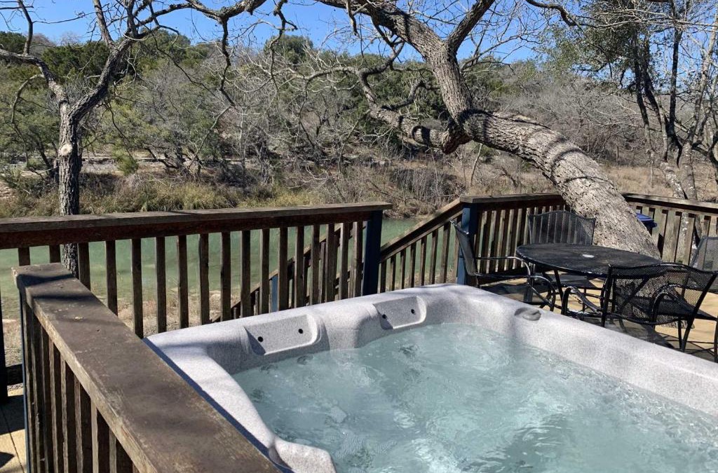 Bandera House | Bandera Stronghold - Crazy Horse Cabin