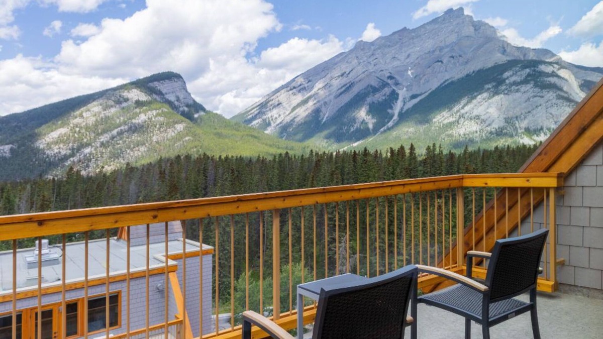 Banff Apartment | Banff | Spacious Suite w/Mountain View & Balcony