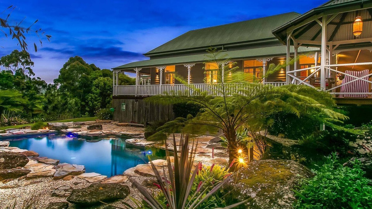 Possum Creek House | Bangalla - luxury hinterland retreat with pool