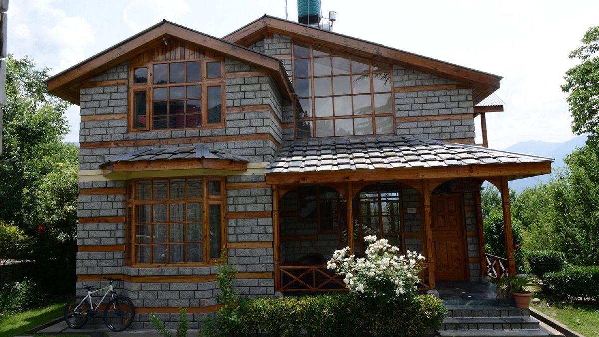 Naggar House | Bangloo in Treetops Cottage - Standalone Bungalow