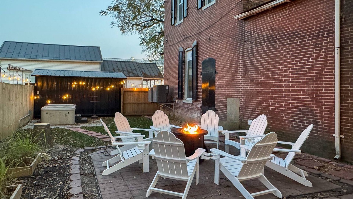 Marthasville House | Bank Haus - USA Today Travel - Hot Tub, Fenced Yard