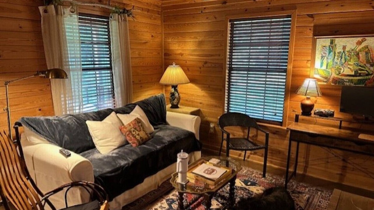 Moulton Cabin | Bankhead Hideaway -Peaceful Getaway