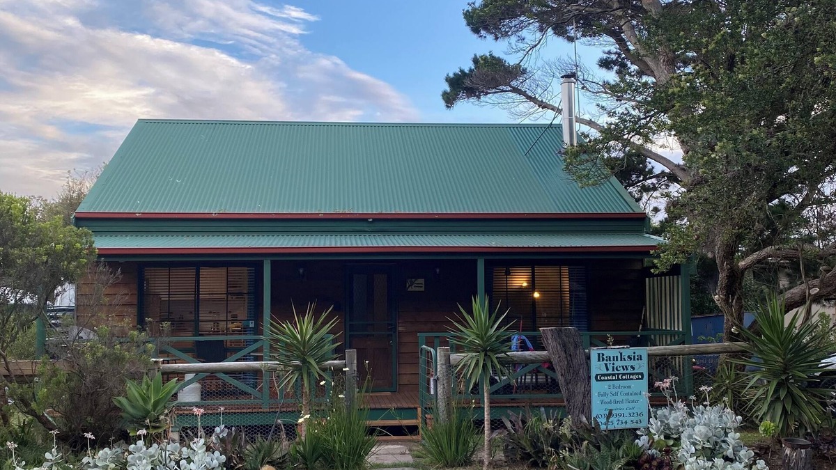 Sandy Point Cottage | Banksia Views Coastal Cottage