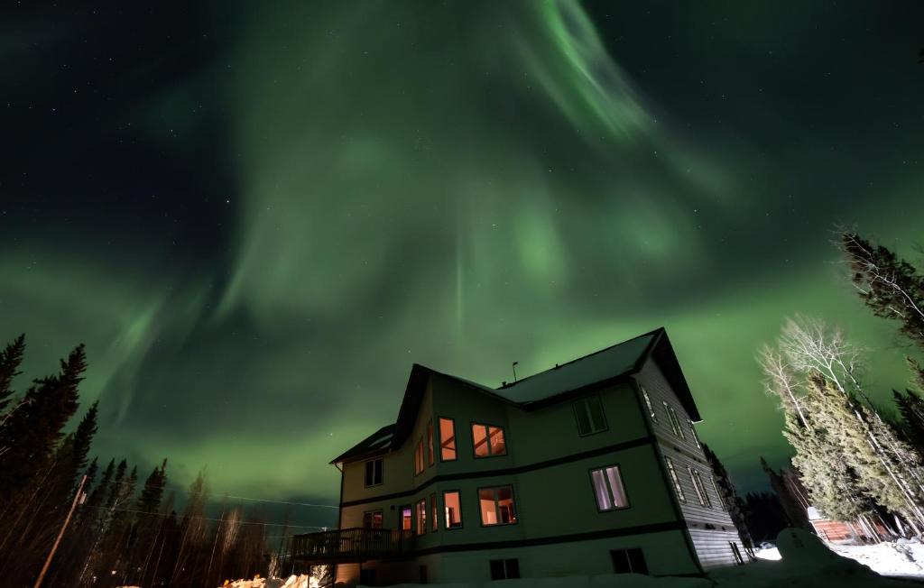 Fort Simpson Cabin | Bannockland Inn
