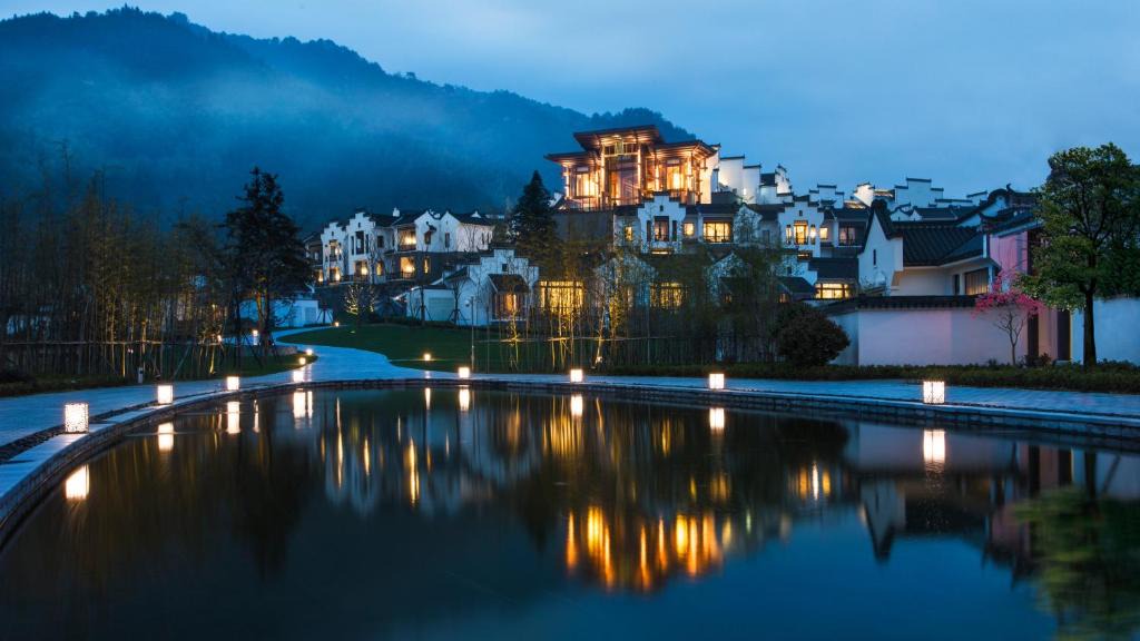 Yi County Hotel | Banyan Tree Huangshan