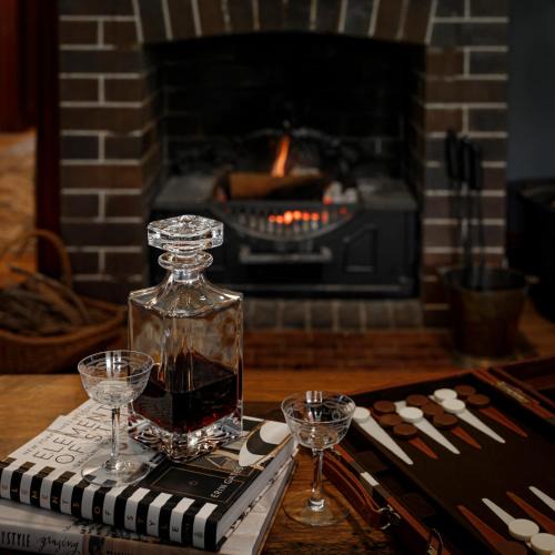 Gunning Apartment | Barbour House