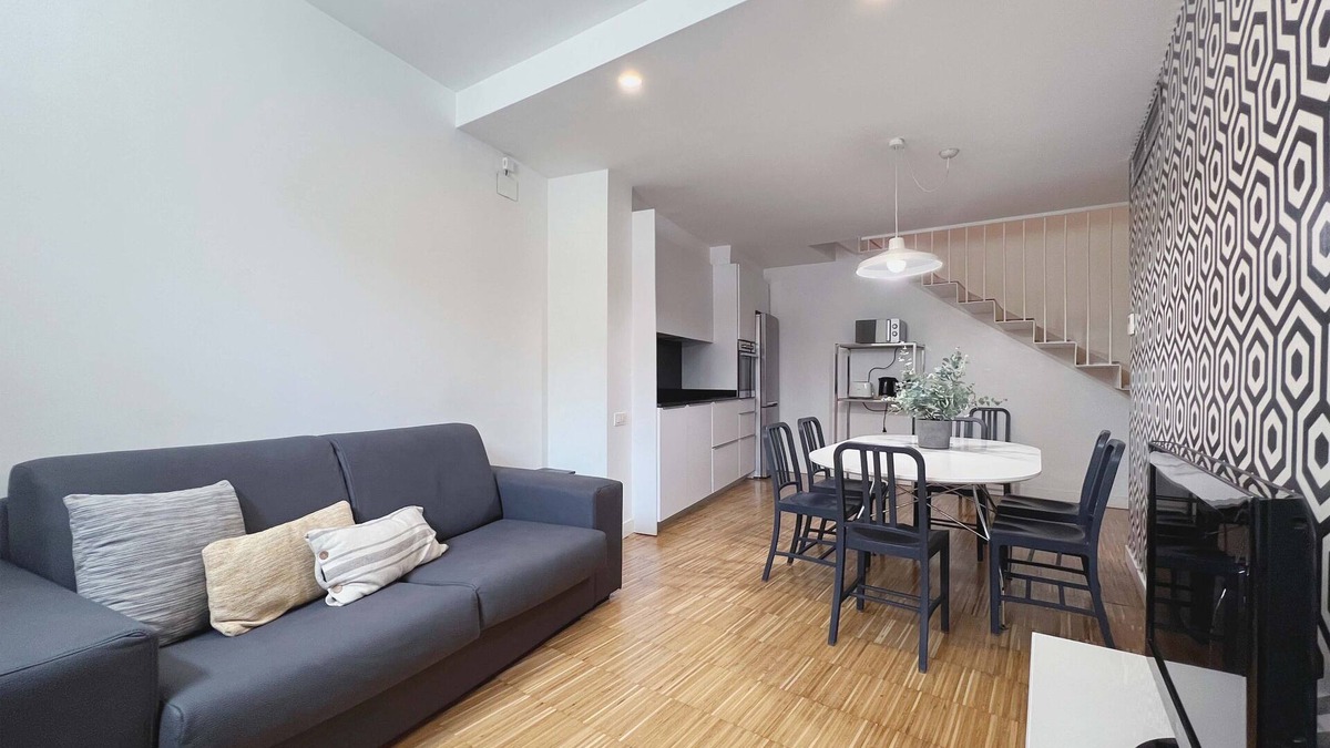 Diagonal Mar i el Front Maritim del Poblenou Apartment | Barcelona Beach | Cosy Duplex | Rooftop Terrace