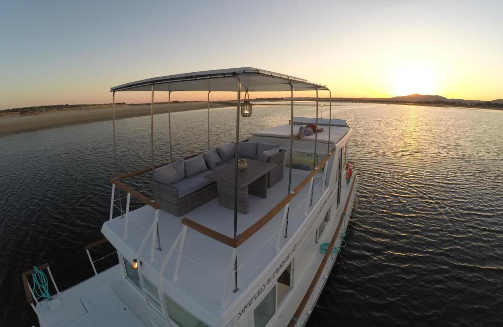 Fuseta Boat Rental | Barco Casa Fuzeta