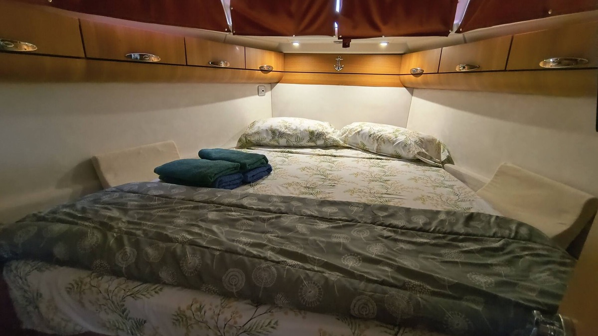 Ensanche Diputacion Boat Rental | Barco en Alicante