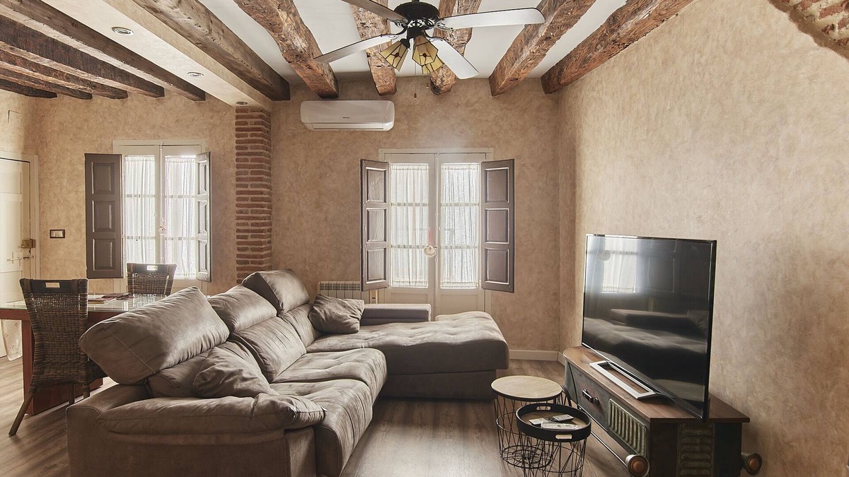 Plasencia Apartment | Bari Apartment
