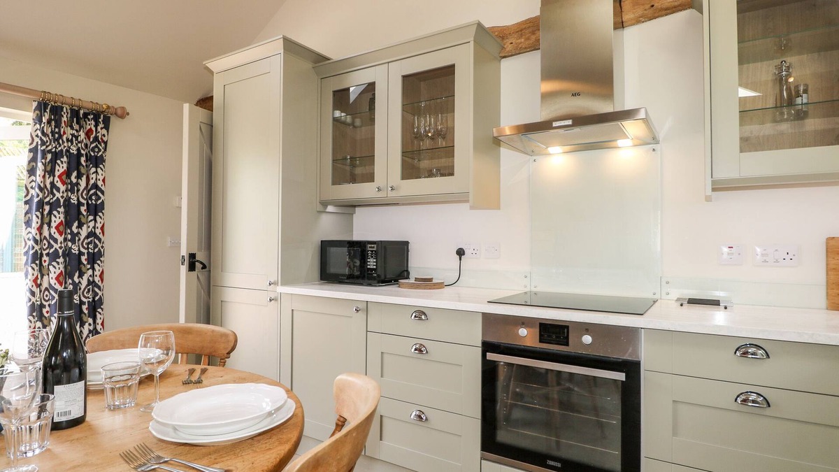 Alresford Cottage | Barley Cottage