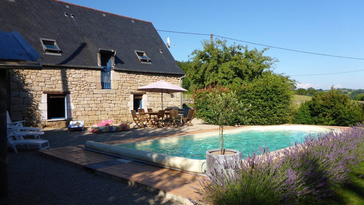 Hautefage House | Barn built in 1814 located between the Maronne and the Dordogne valley