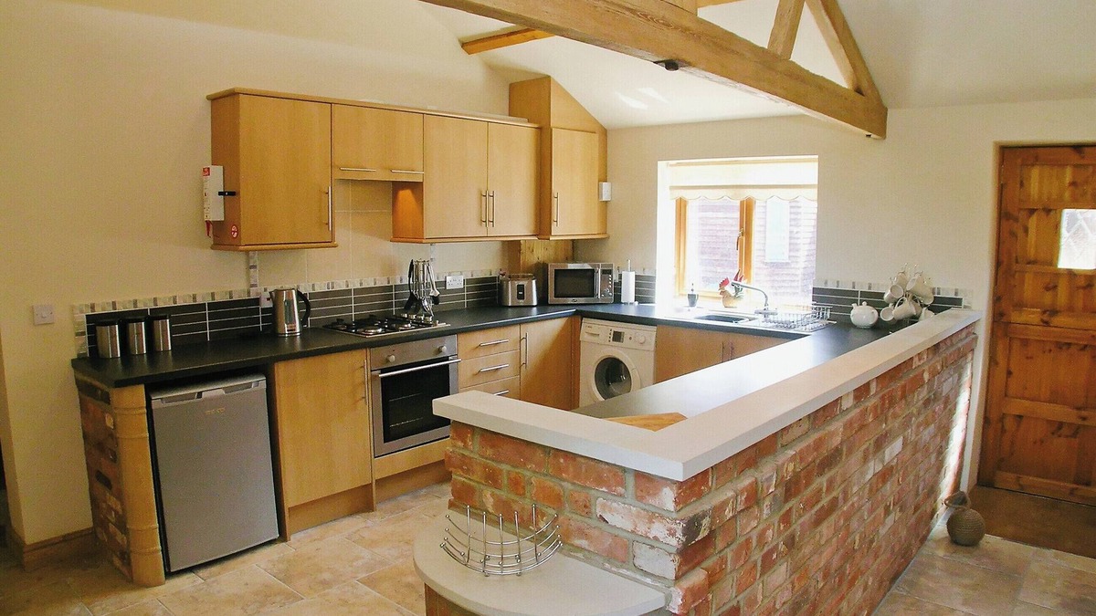 East Tuddenham Cottage | Barn conversion set on a small farm which enjoys lovely countryside views.