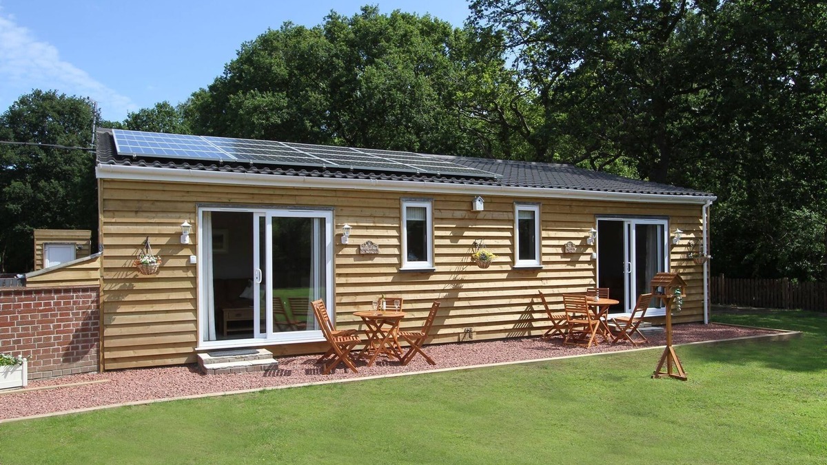 North Walsham House | Barn in quiet rural location ideal for exploring North Norfolk