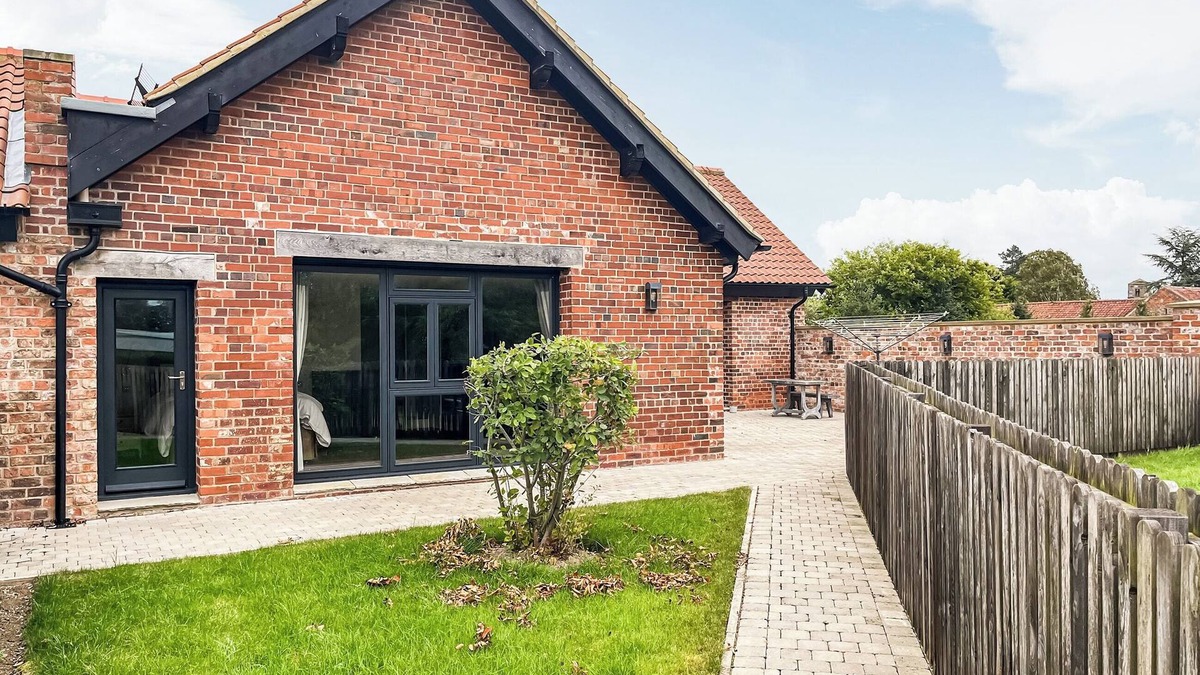 York Cottage | Barn Owl Cottage - UK48510
