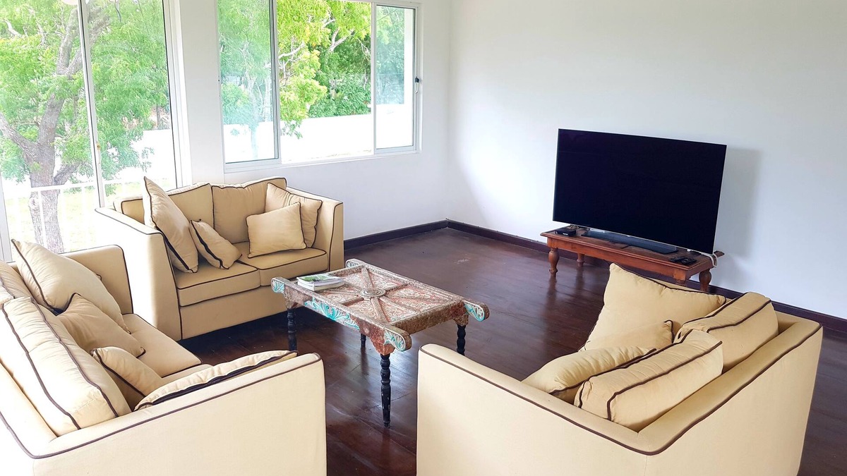 Anuradhapura House | Barn Villa by DARK