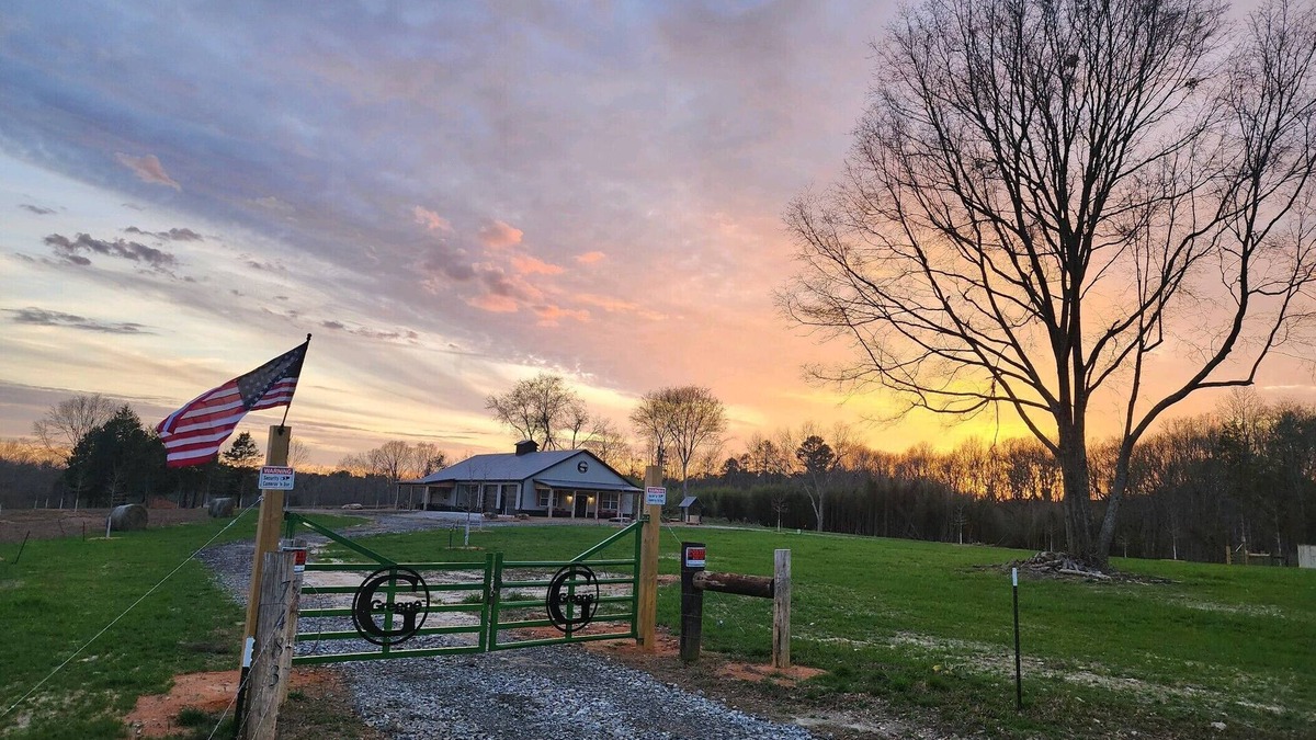 Abbeville County Cabin | Barndominium -Country Living-