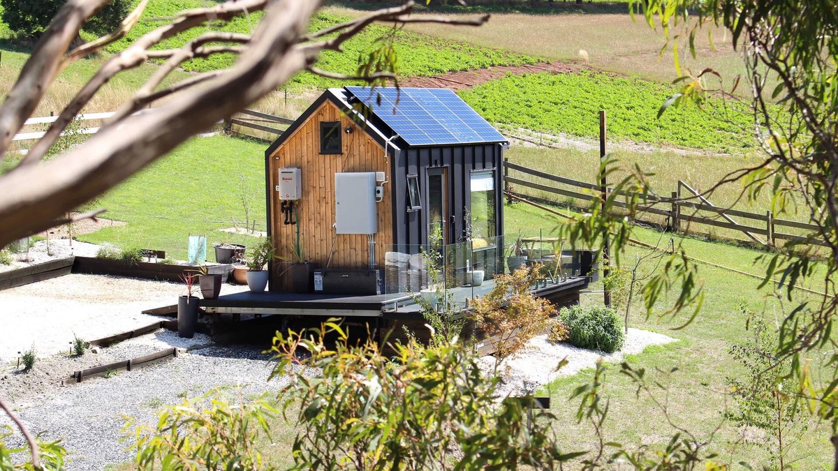 Forthside Cottage | Barnhaus - 100% Eco Tiny House accommodation
