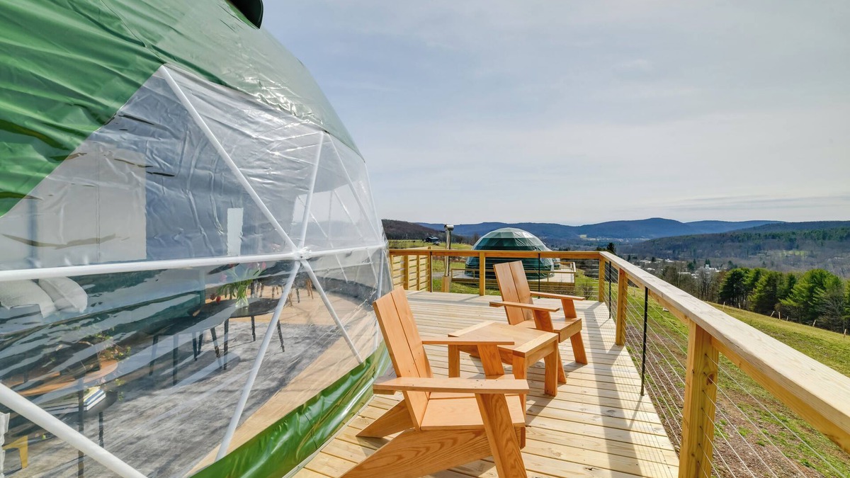 Franklin Apartment | Barrel Hot Tub at ‘The Eagle Dome’ in Franklin!
