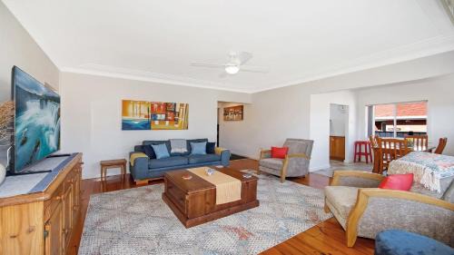 Woy Woy House | Barwell Cottage Woy Woy