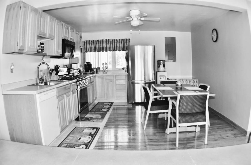 East Meredith House | Baseball Rental 3 Bedroom Full House Plus
