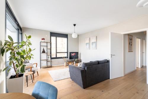 Huningue Apartment | Basel-Tram 8-Tristate-Bridge-Riverview