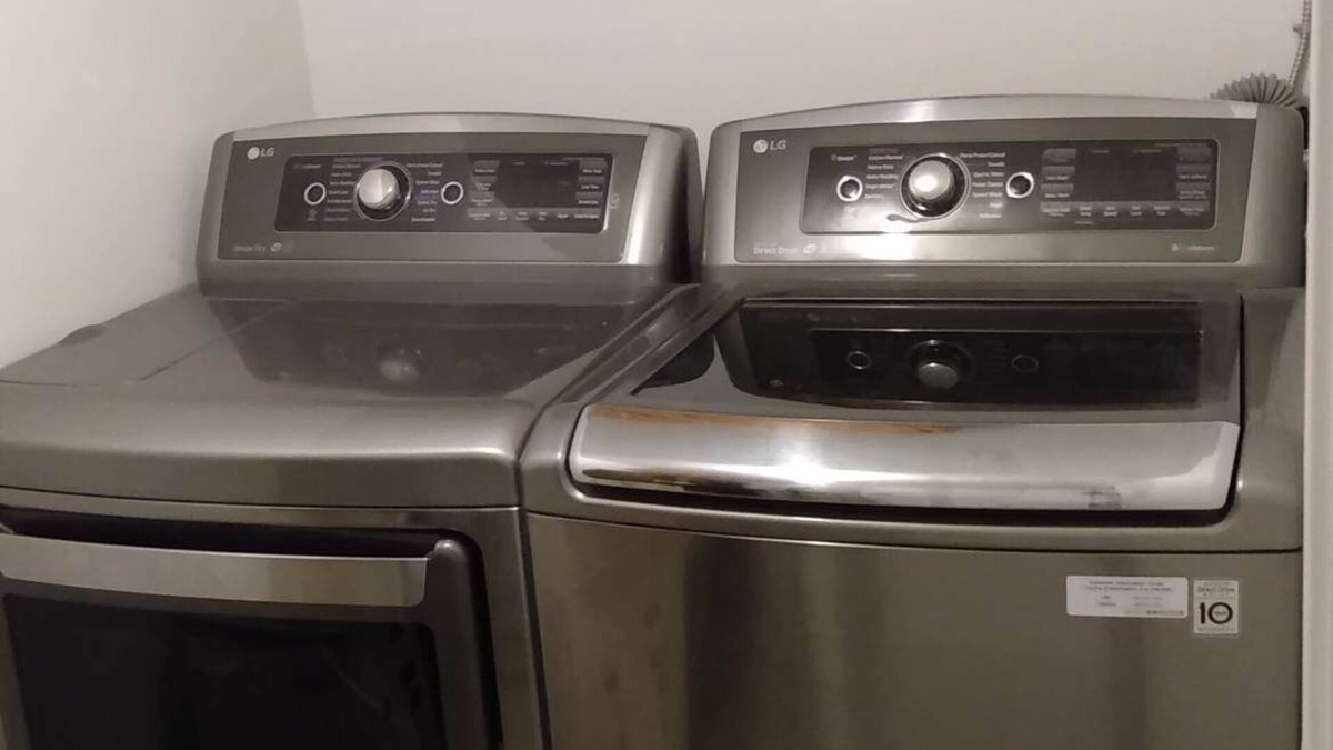 East Windsor Apartment | Basement Apartment With Private Laundry