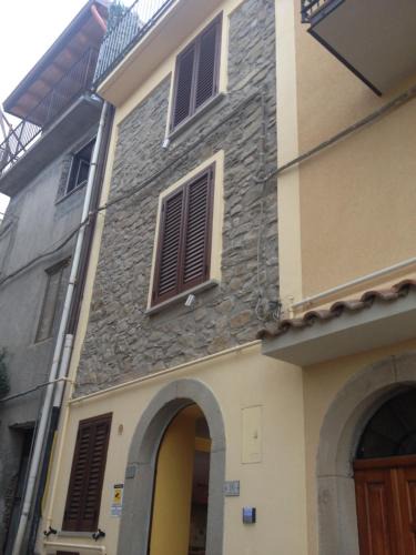 Basico House | Basicò un balcone sul mare - Casa SALITA FOTI -Case vacanza Sicilia&Toscana-