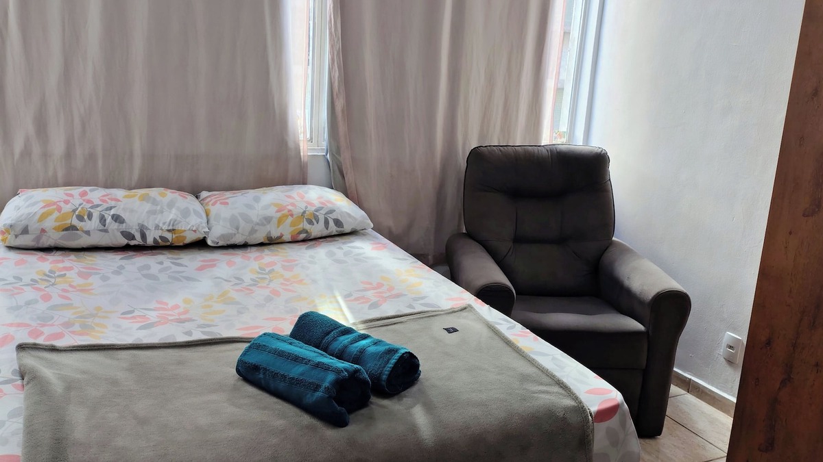 Centro Apartment | Basic apartment in the center of Juiz de Fora, easy to find.