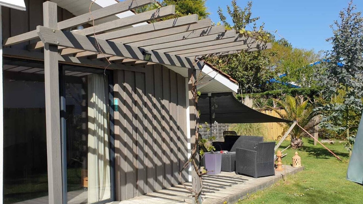 Biganos Apartment | Bassin d'Arcachon "La Douiria" quiet accommodation.